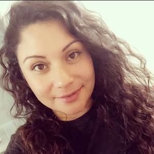 Meet your Posher, Monica